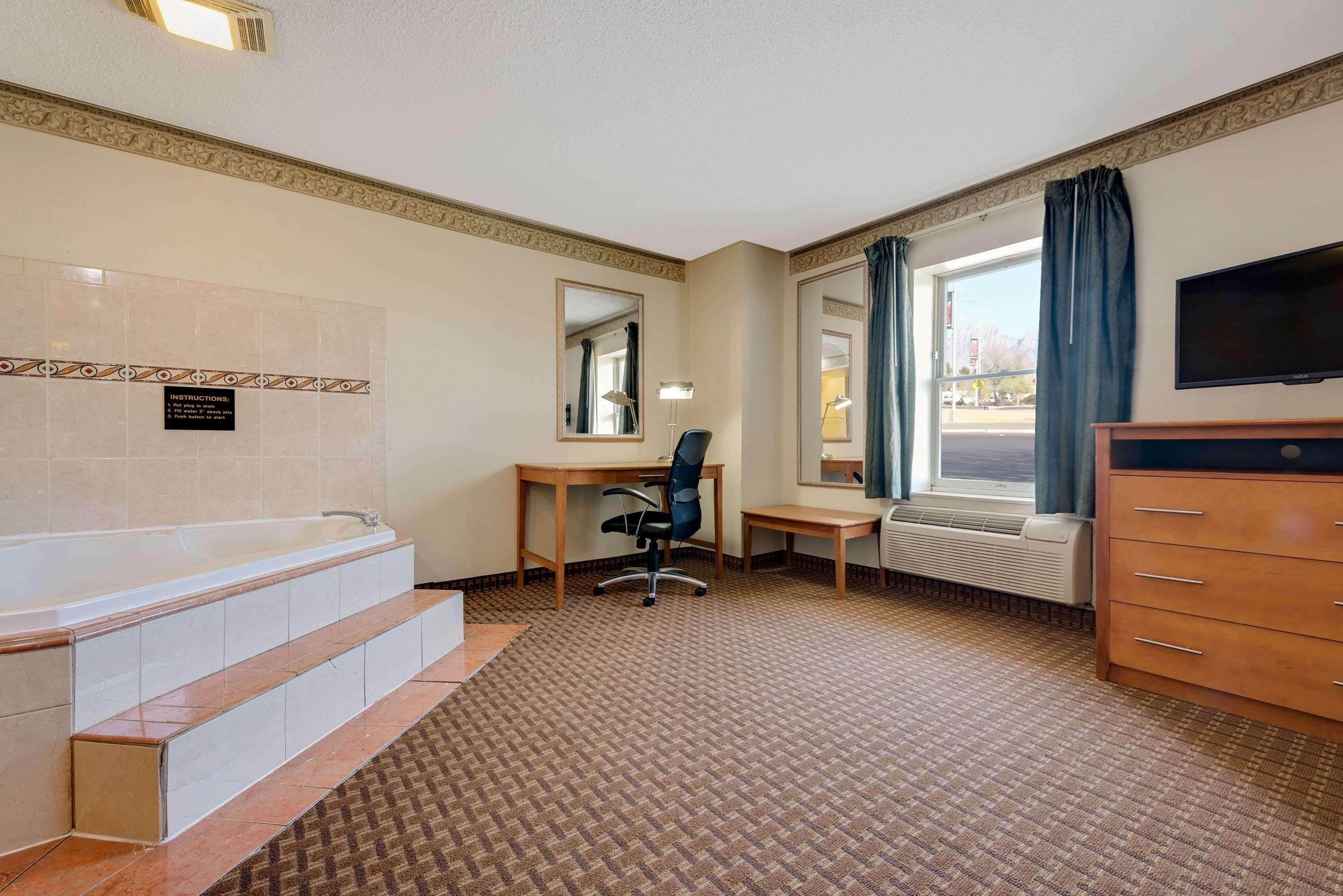 Super 8 By Wyndham Allentown Ngoại thất bức ảnh
