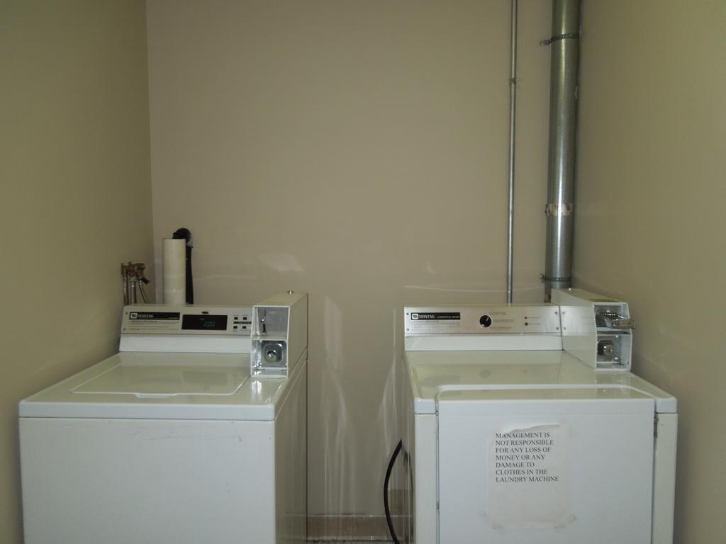 Super 8 By Wyndham Allentown Ngoại thất bức ảnh